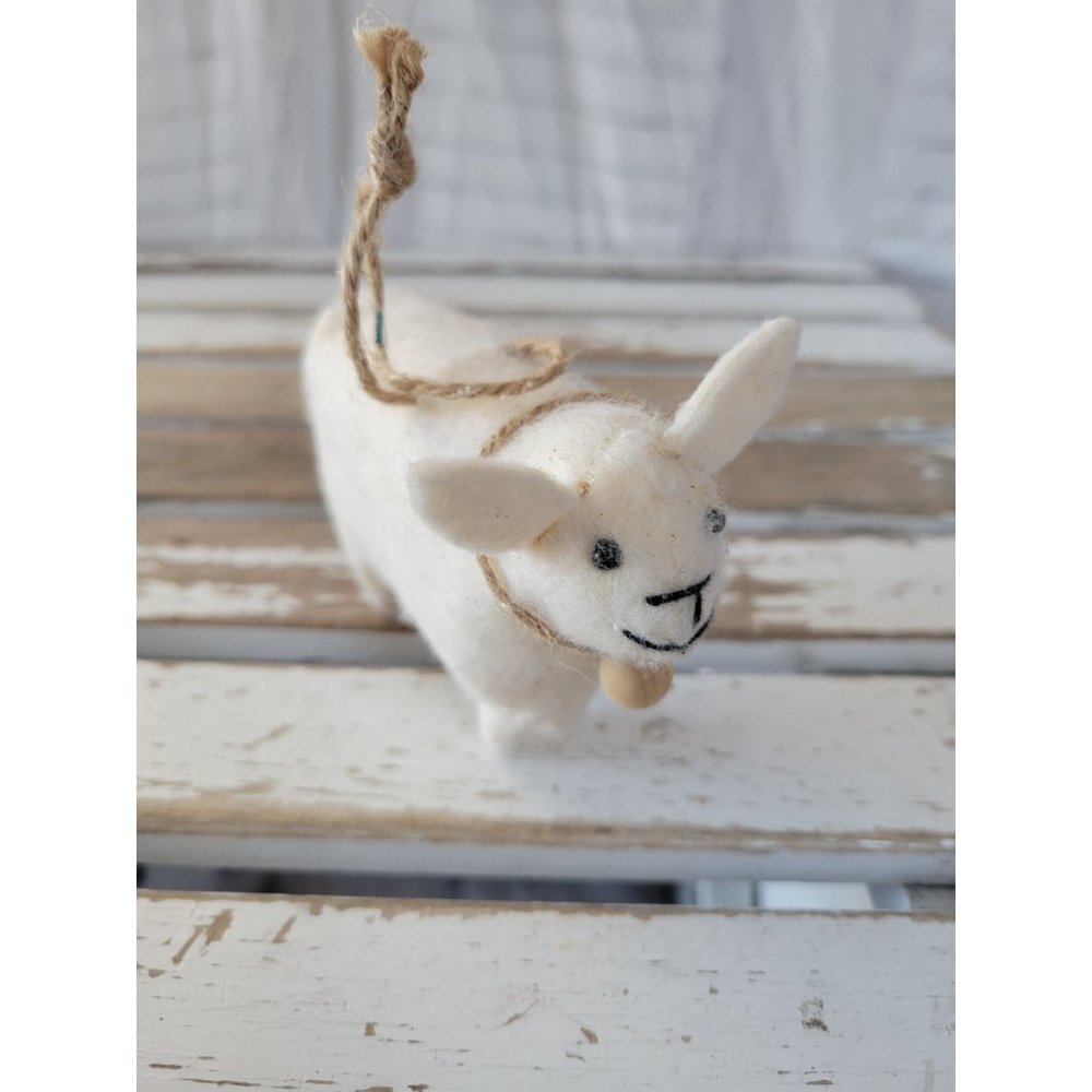 Sheep Barn ornaments country folk art Xmas holiday tree